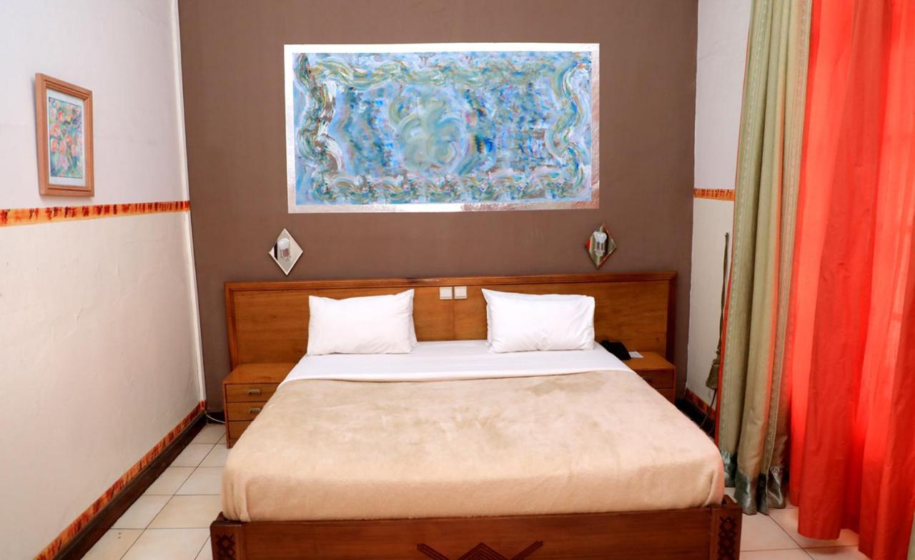 Park Hotel Lubumbashi Eksteriør bilde