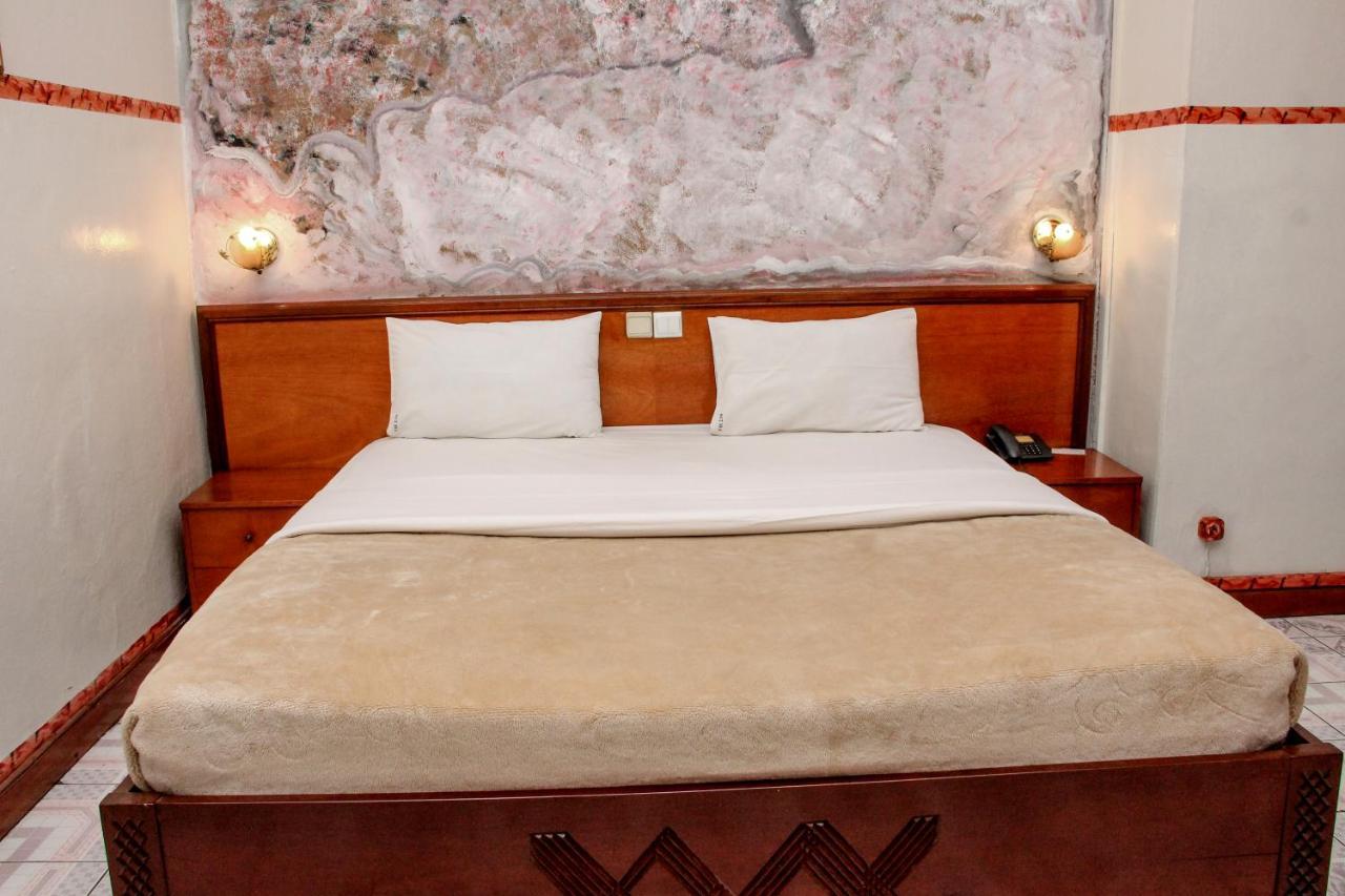 Park Hotel Lubumbashi Eksteriør bilde
