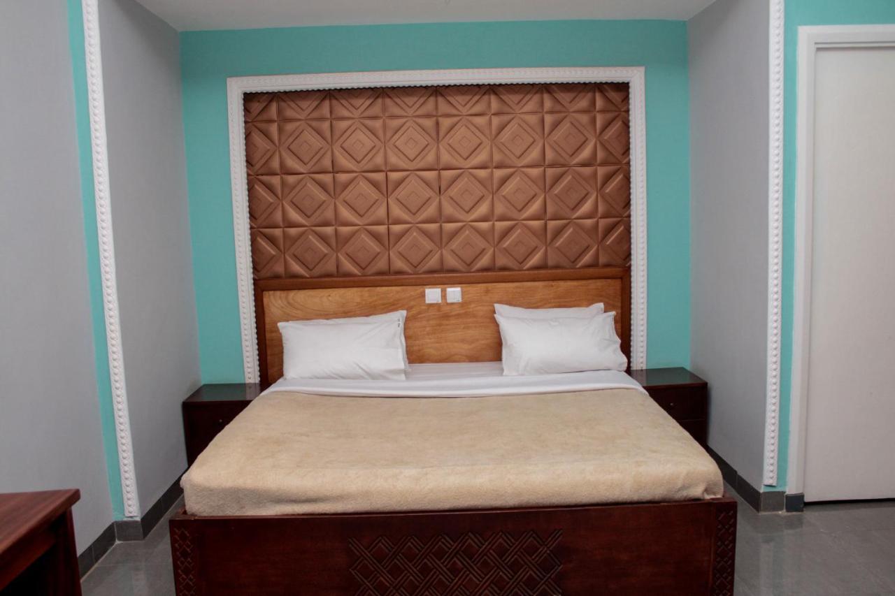 Park Hotel Lubumbashi Eksteriør bilde